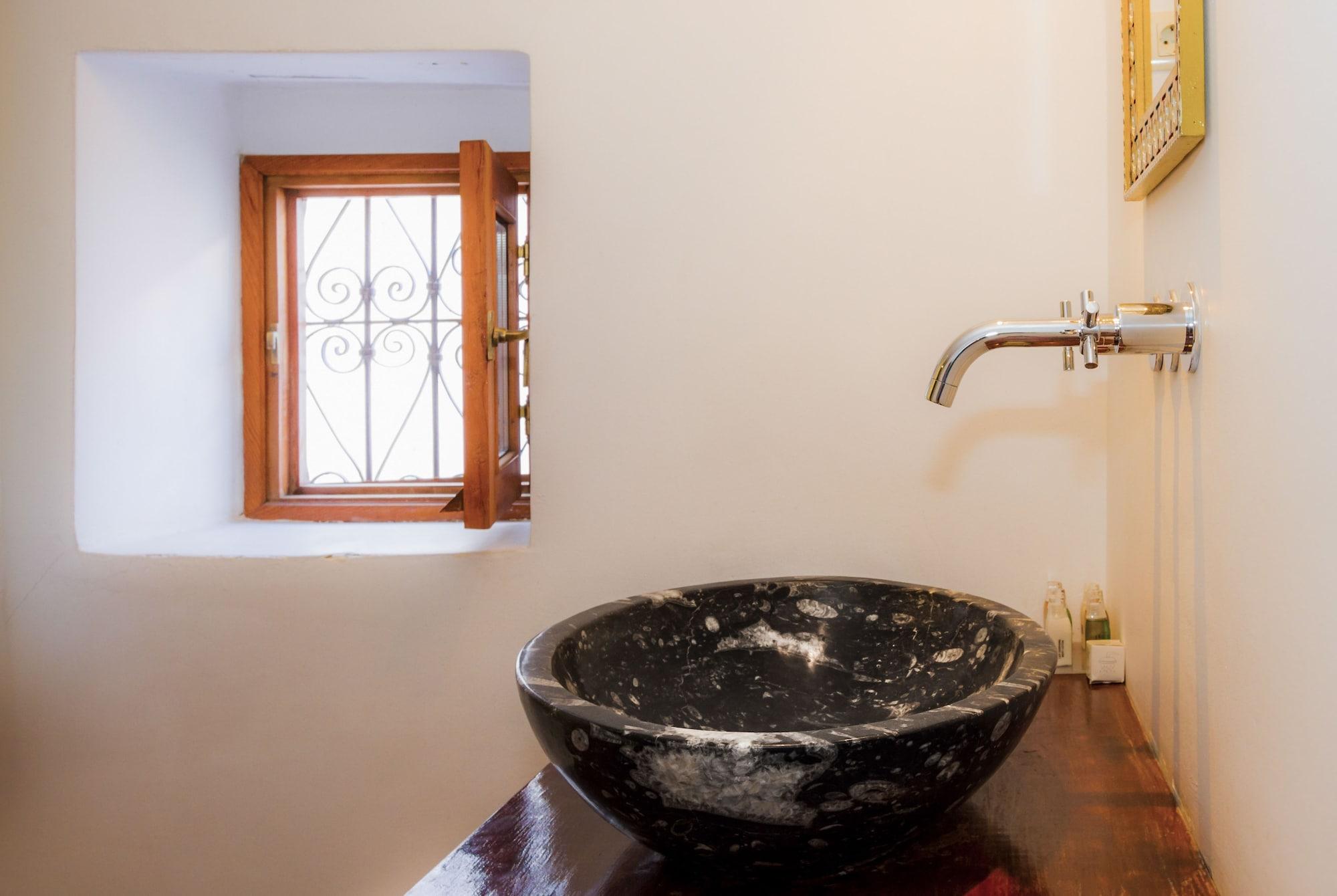 Hotel Blanco Riad Tétouan Εξωτερικό φωτογραφία