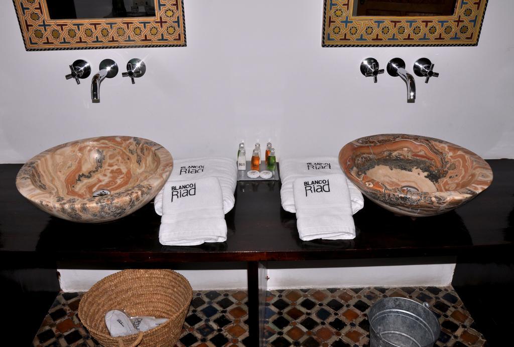 Hotel Blanco Riad Tétouan Εξωτερικό φωτογραφία