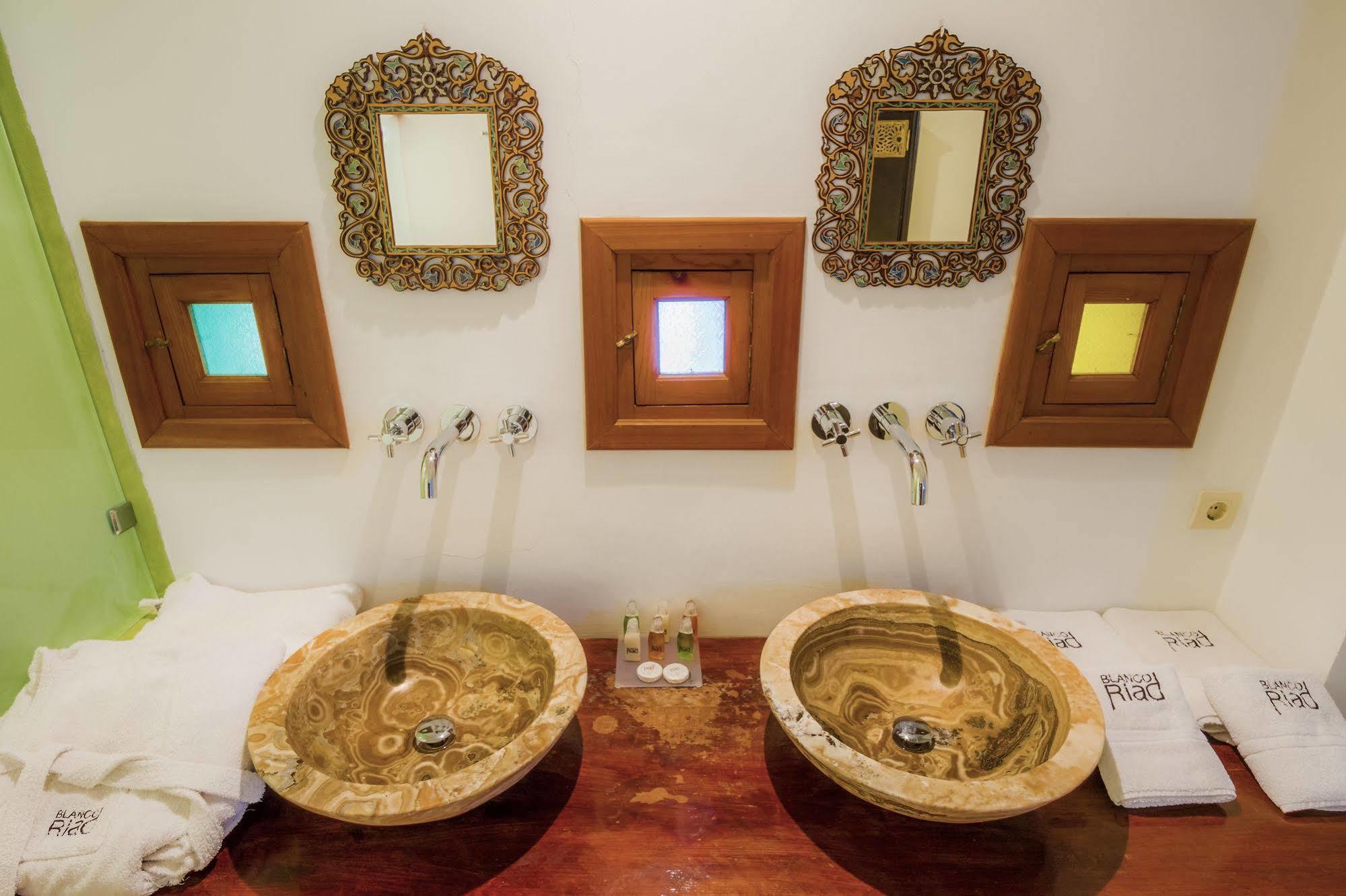Hotel Blanco Riad Tétouan Εξωτερικό φωτογραφία